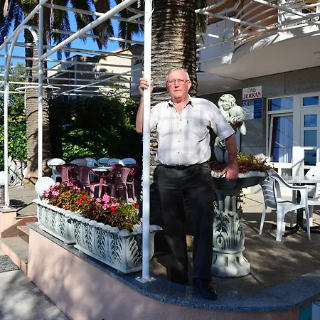 Guest house Jerkan Podstrana